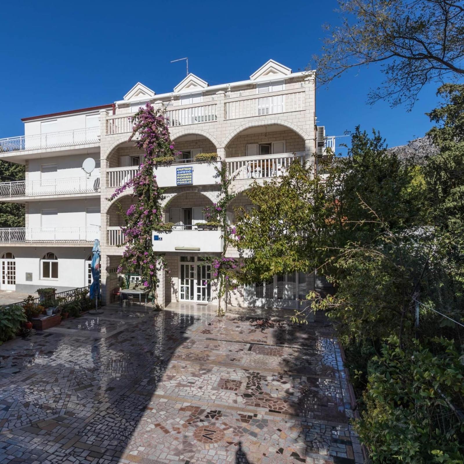Apartments Dino Каштела Экстерьер фото